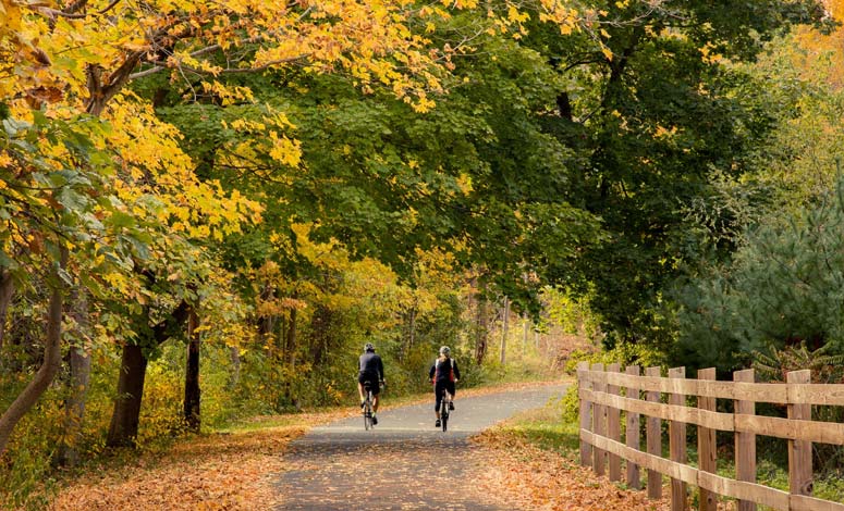 Couple biking in Ulster County, NY