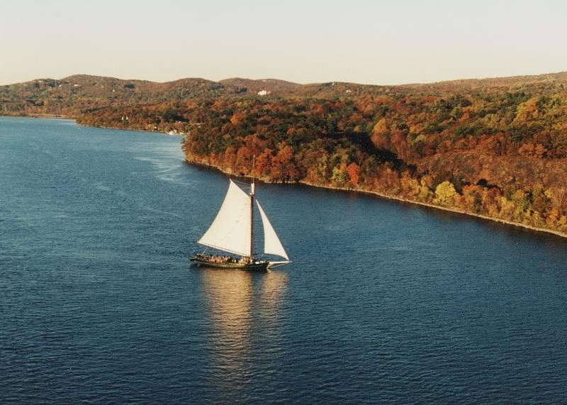 sailboat sailing on the Hudson near the Catskill Mountains